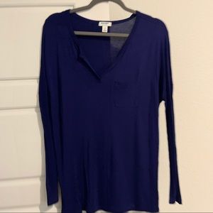 Old Navy blue long sleeve top